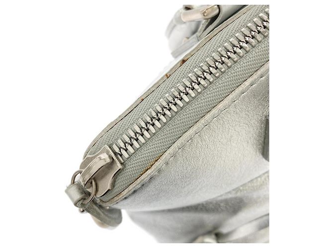 Borsa Louis Vuitton Suhali Lockit PM Argento - vista 6