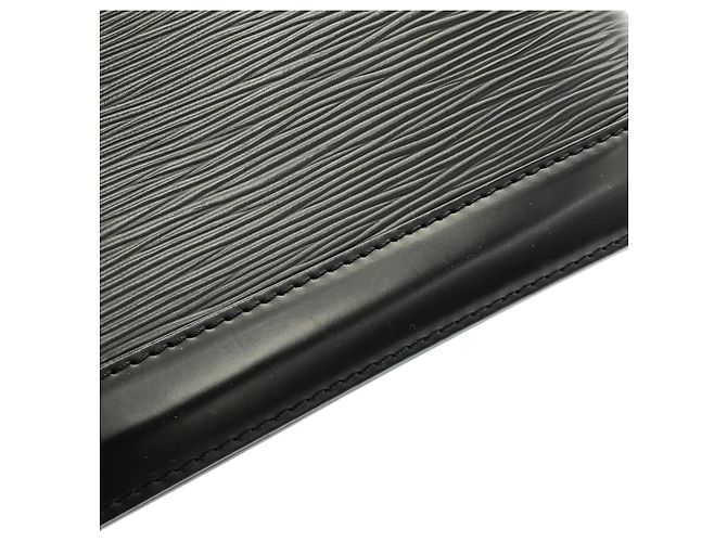 Borsa Louis Vuitton Epi Alma BB Nero - vista 4