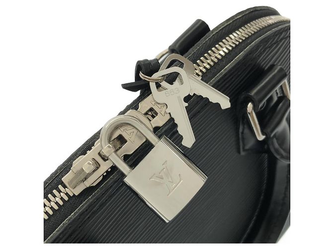 Borsa Louis Vuitton Epi Alma BB Nero - vista 5