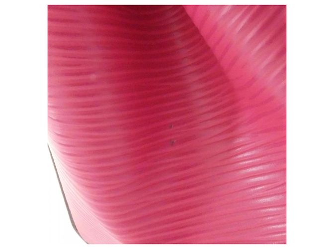 Borsa Louis Vuitton Epi Marly BB Rosa - vista 4