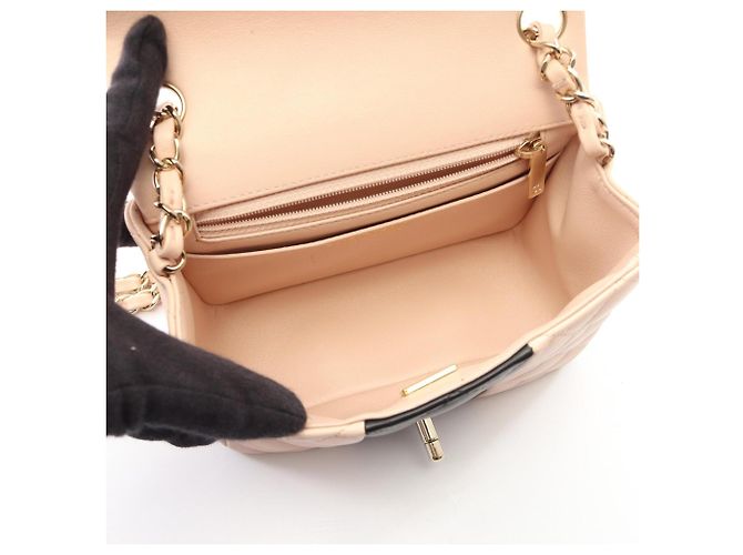 Bolso de hombro Chanel Mini Matelassé Bicolor Negro Rosa - vista 3