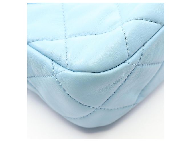 Borsa a tracolla Chanel Matelassé in agnello blu - vista 6