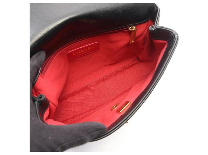 Borsa a tracolla in pelle matelassé Chanel Nero - vista 3