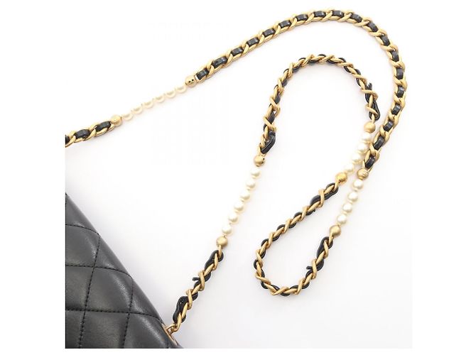 Borsa a tracolla in pelle matelassé Chanel Nero - vista 9