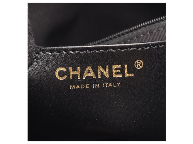 Timeless Borsa Large Flap Chanel Matelassé Nero - vista 4