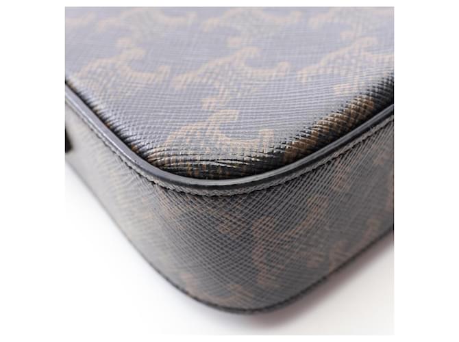 Céline Borsa a Spalla Celine Claude Triomphe Marrone - vista 11