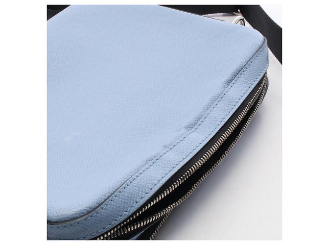 Borsa a tracolla Louis Vuitton Trio Messenger Taigarama Blu - vista 5