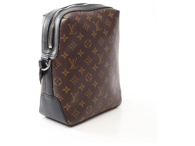 Borsa a tracolla Louis Vuitton Torres PM Monogram Macassar Marrone Nero Monogramma - vista 2