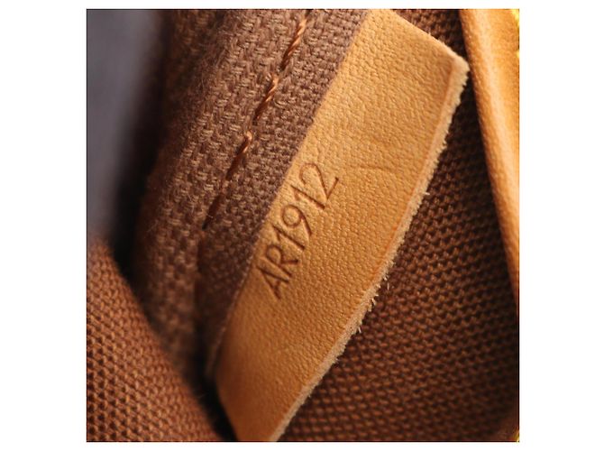 Borsa a Spalla Louis Vuitton Saumur 30 Marrone - vista 6