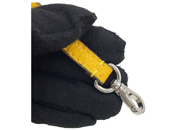 Borsa a tracolla Fendi Micro Flat Baguette Giallo - vista 12