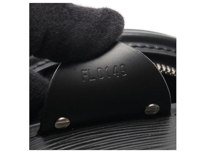 Borsa 2-Way Louis Vuitton Cannes Epi Noir Nero - vista 5