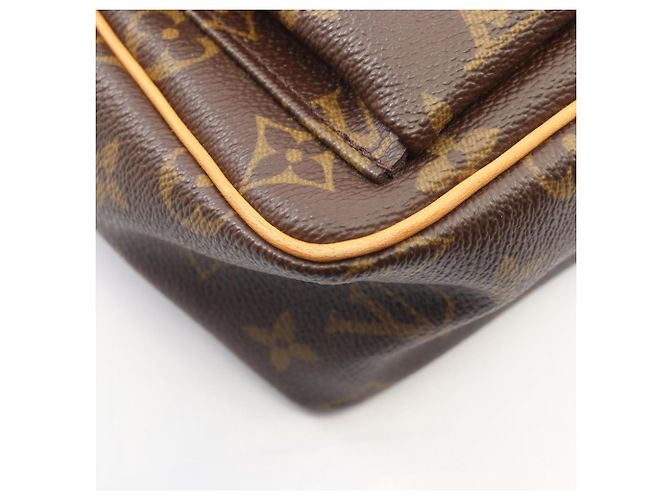 Borsa a Spalla Louis Vuitton Vivacite PM Monogram Marrone - vista 7