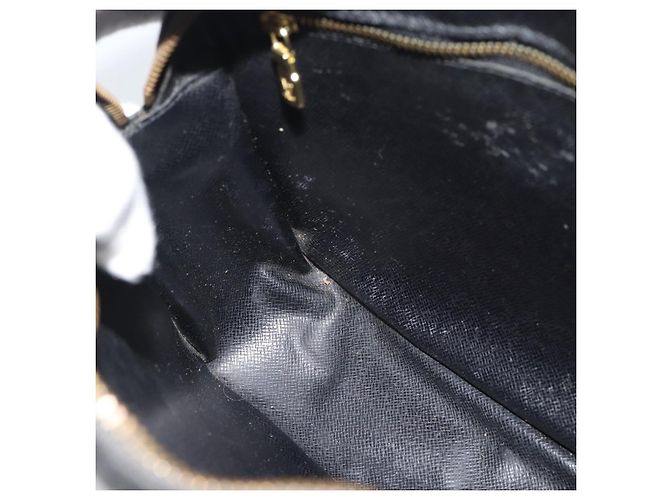 LOUIS VUITTON Epi Trocadero 27 Shoulder Bag Black M52312 LV Auth BA13486 Nero - vista 22
