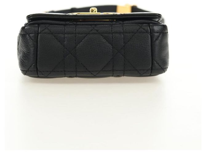 Christian Dior Cannage Caro Chain Pouch Pelle di Agnello Nero Oro Auth 186459SAM D'oro - vista 5