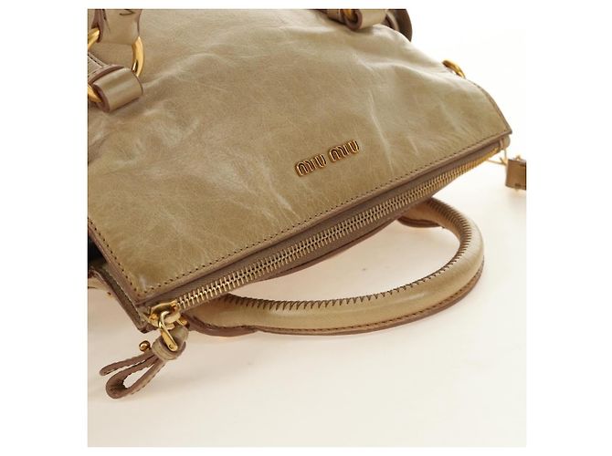 Borsa Miu Miu in pelle 2 way Beige Oro Auth 186442SAM D'oro - vista 14