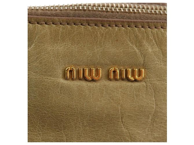 Borsa Miu Miu in pelle 2 way Beige Oro Auth 186442SAM D'oro - vista 22