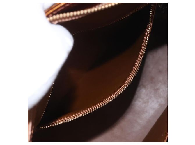 LOUIS VUITTON Bolso Monogram Vernis Houston Bronze M91122 LV Auth 188786A Bronce - vista 22