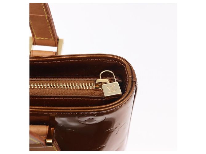 LOUIS VUITTON Bolso Monogram Vernis Houston Bronze M91122 LV Auth 188786A Bronce - vista 8
