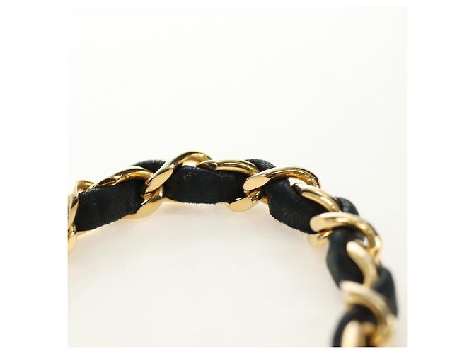 CHANEL Borsa a Spalla Chain Matelasse in Pelle di Agnello Nera e Oro CC Auth 187203SAV Nero D'oro - vista 14