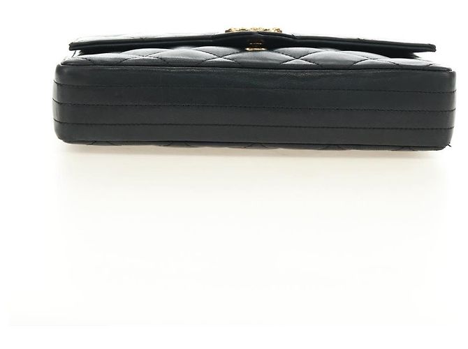 CHANEL Borsa a Spalla Chain Matelasse in Pelle di Agnello Nera e Oro CC Auth 187203SAV Nero D'oro - vista 5