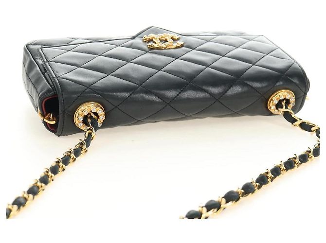CHANEL Borsa a Spalla Chain Matelasse in Pelle di Agnello Nera e Oro CC Auth 187203SAV Nero D'oro - vista 6