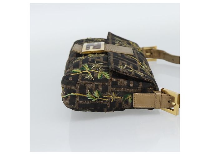 FENDI Zucca Canvas Mamma Baguette Shoulder Bag Black Gold Brown Auth 187451SM Marrone Nero D'oro - vista 4