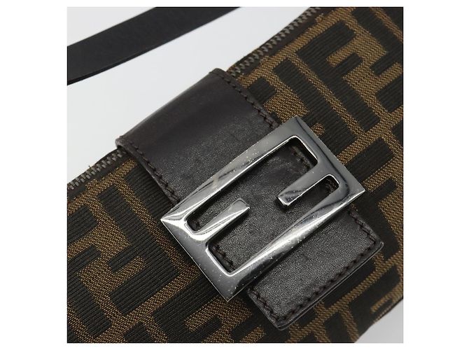 FENDI Zucca Canvas Mamma Baguette Shoulder Bag Black Silver Brown Auth 187689SAM Castaño Negro Plata - vista 20
