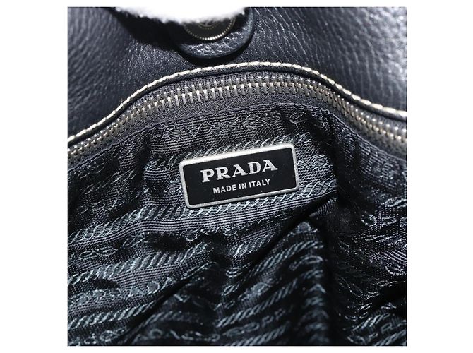 Sac à bandoulière PRADA en cuir noir avec détails argentés Auth 188461A - vue 10