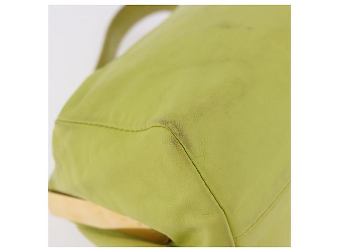 Pochette in Pelle Miu Miu Verde Oro Auth bs35699A D'oro - vista 10
