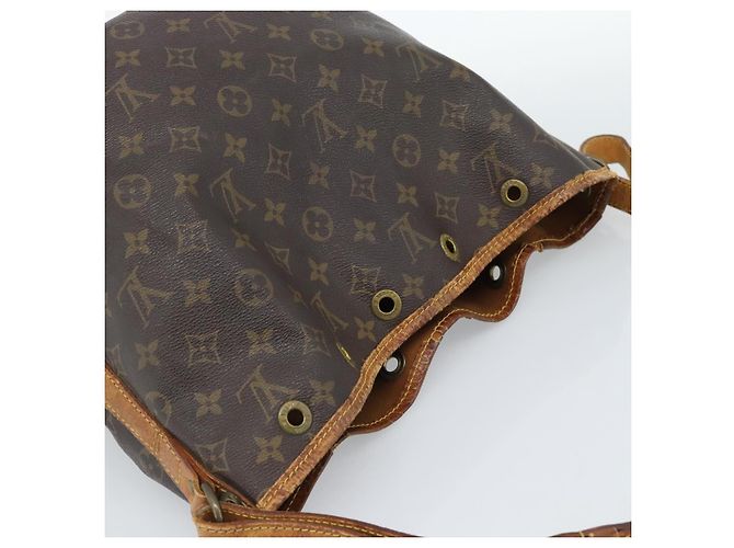 LOUIS VUITTON Monogram Petit Noe Shoulder Bag M42226 LV Auth 189218 - view 6