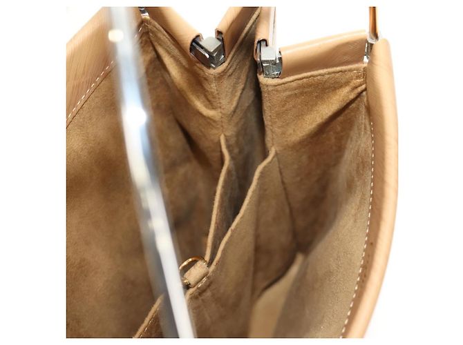 Borsa CARTIER in pelle beige oro Auth 185857M D'oro - vista 23