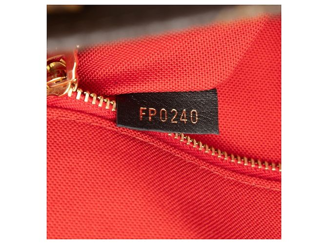 Bolsa Tote Louis Vuitton Monogram Giant Reverse OnTheGo MM Marrom - vista 6