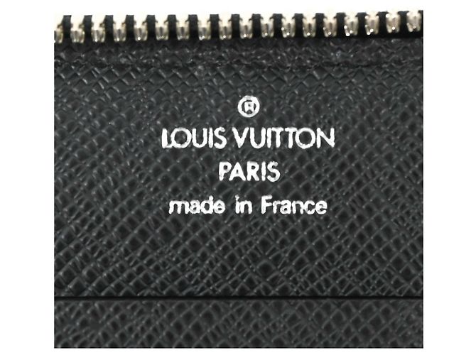 Clutch Louis Vuitton Taiga Vladimir Nero - vista 14