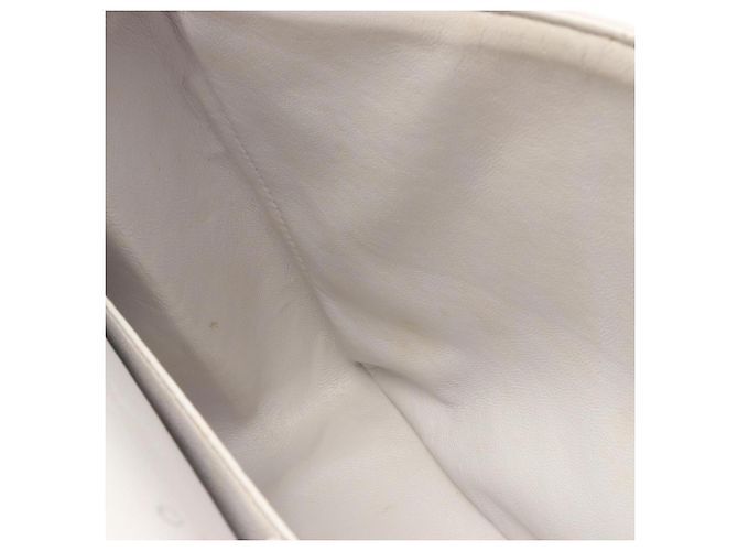 Borsa Chanel 2.55 Matelassé Maxi Mademoiselle Chain Double Flap Bianco - vista 6