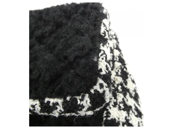 Borsa a tracolla Chanel in tweed nero e pelle - vista 4