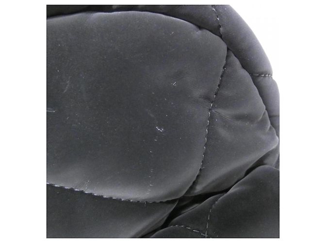 Zaino Chanel AS5679 in velluto nero e nylon - vista 5