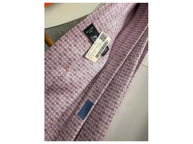 Hermès Pink Patterned Silk Tie - view 3