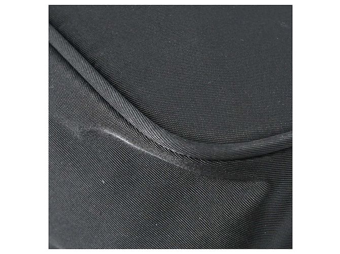 Prada Nylon Bowling Bag Tote Schwarz Weiß - Ansicht 15