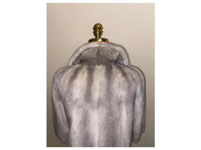 Autre Marque Nerzpelzjacke in Grau - Ansicht 4