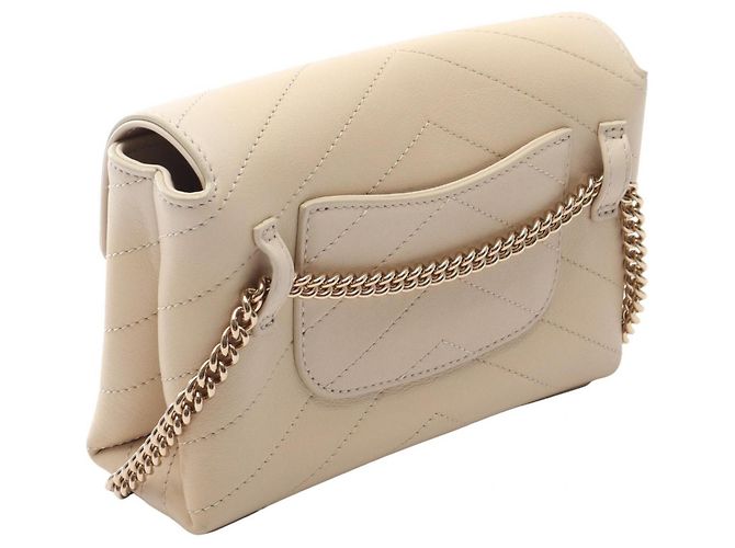 Mini borsa a tracolla Chanel Chevron V-Stitch Crudo - vista 2