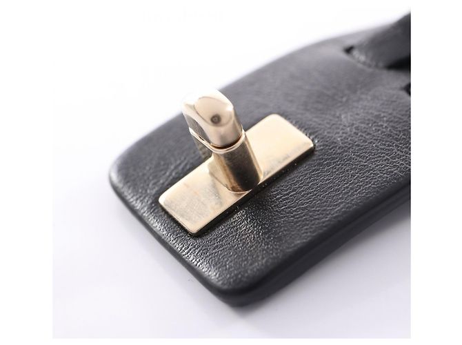 Timeless Pulsera Charm Chanel Coco Mark Turnlock Negro Dorado - vista 9