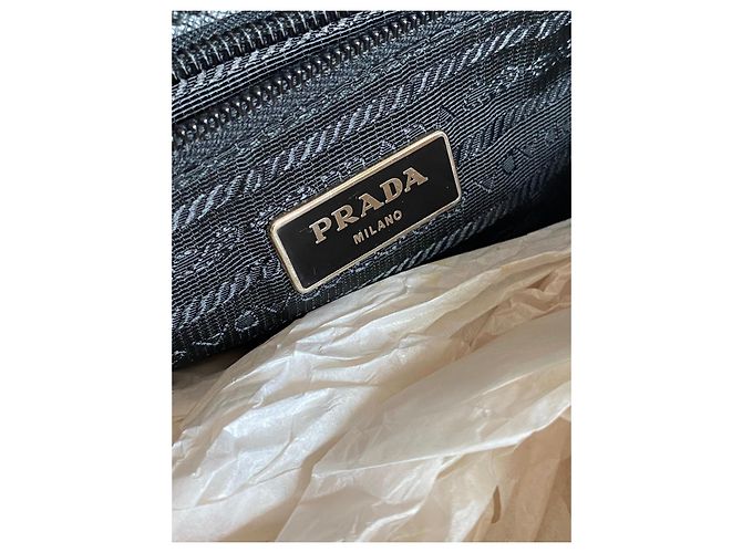 Saffiano Sacca da viaggio Prada V50 Nylon Nero con Tracolla - vista 10