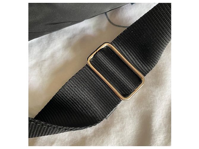 Saffiano Sacca da viaggio Prada V50 Nylon Nero con Tracolla - vista 19