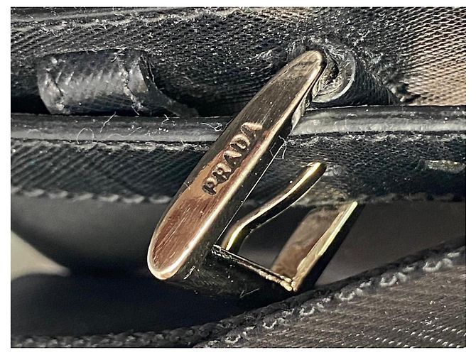 Saffiano Sacca da viaggio Prada V50 Nylon Nero con Tracolla - vista 9