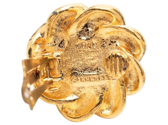 Orecchini a clip Chanel Vintage Flower Motif D'oro - vista 3