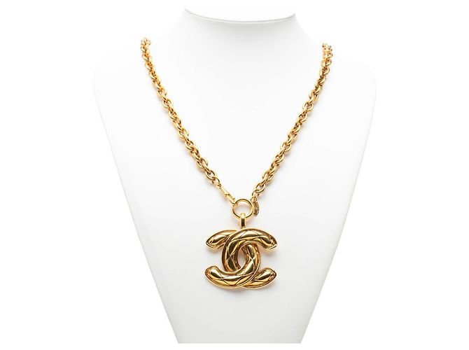 Collana Chanel Matelassé placcata oro D'oro - vista 6