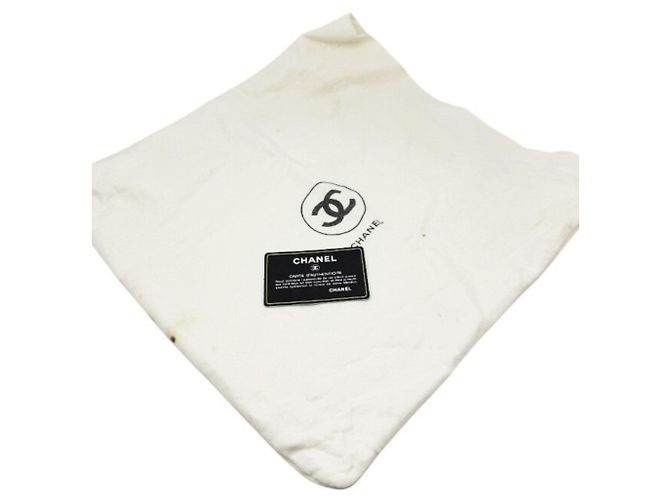 Chanel Matelassé Square Rucksack Schwarz - Ansicht 15