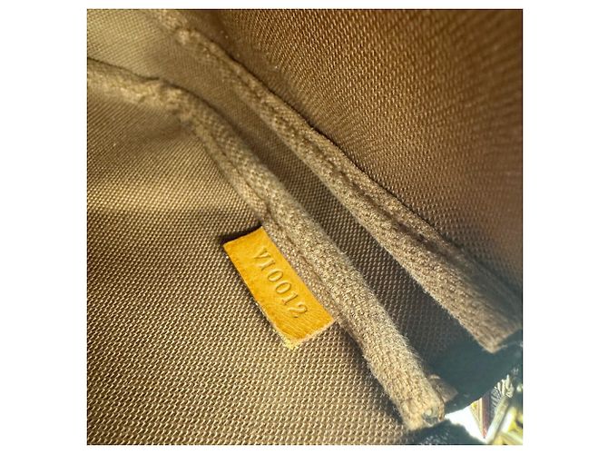 Louis Vuitton Monogram Pochette Accessoires Marrone - vista 10