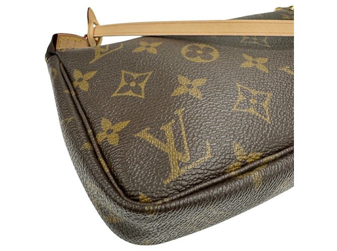Louis Vuitton Monogram Pochette Accessoires Marrone - vista 4