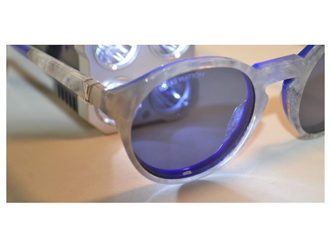 Louis Vuitton Denver Sonnenbrille Blau und Grau - Ansicht 8
